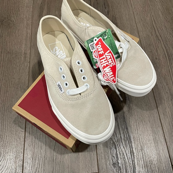 Brand new vans us 6.5 for sale - Picture 2 of 3